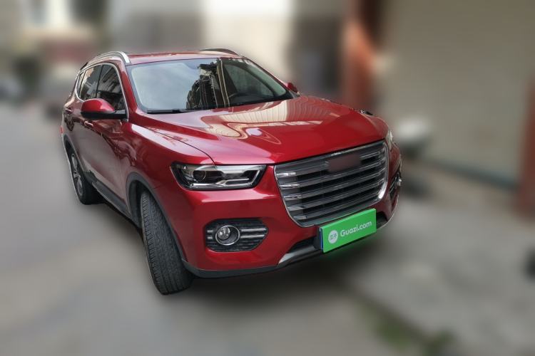 Used Haval H6 2017 Red Label 2.0T Automatic Two-Wheel Drive ZhiShang Model Front Right 45 Deg