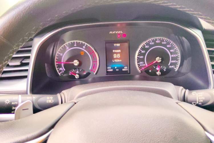 Used Haval H6 2017 Blue Label 2.0T Automatic Two-Wheel Drive Smart Edition Instrument Cluster