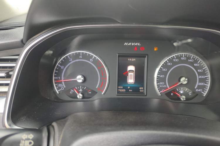 Used Haval H6 2017 Red Label 2.0T Automatic Two-Wheel Drive ZhiShang Model Instrument Cluster