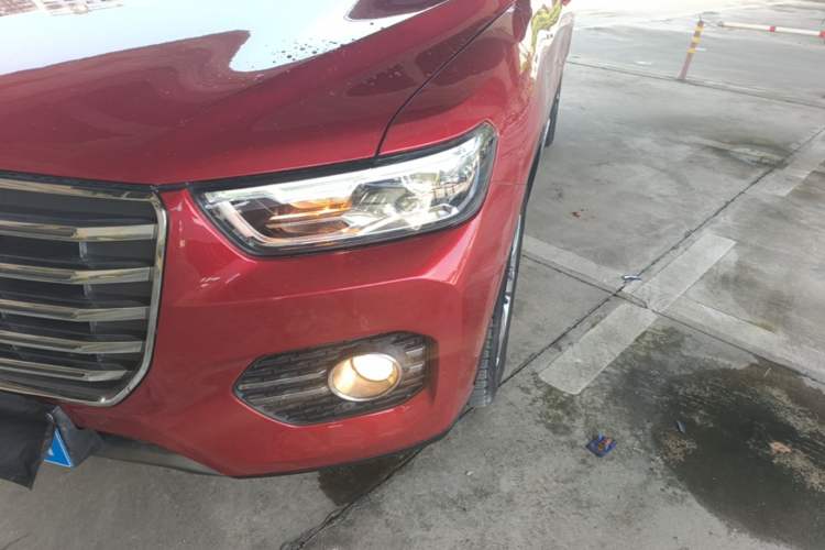 Used Haval H6 2017 Red-Label 1.3T Automatic Two-Wheel Drive ZhiShang Model Left Front Headlight