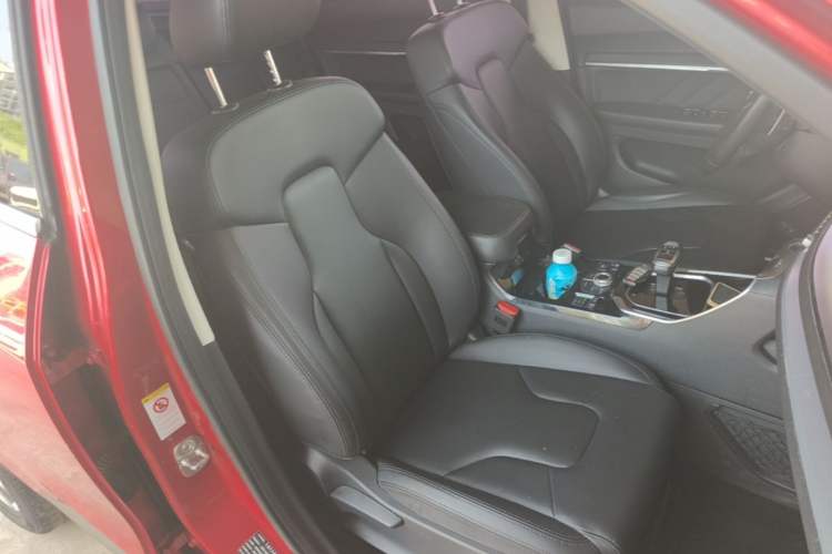 Used Haval H6 2017 Red-Label 1.3T Automatic Two-Wheel Drive ZhiShang Model Right Front Seat