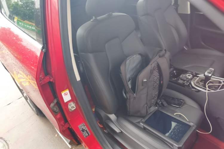 Used Haval H6 2017 Red Label 2.0T Automatic Two-Wheel Drive ZhiShang Model Right Front Seat