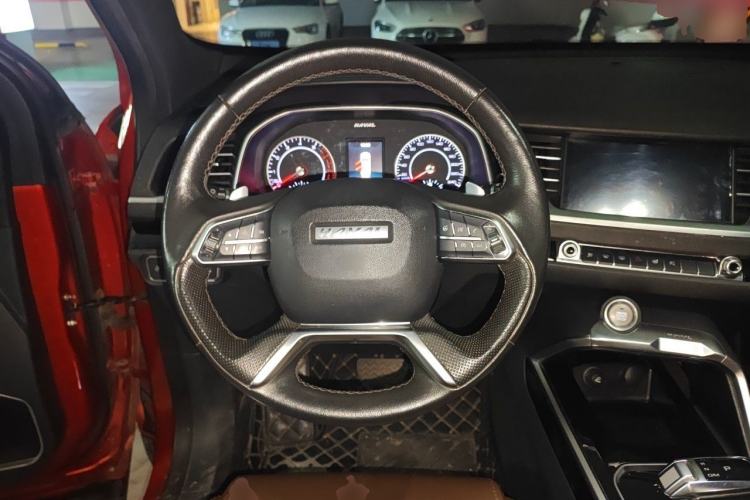 Used Haval H6 2017 Red Label 2.0T Automatic Two-Wheel Drive ZhiShang Model Steering Wheel