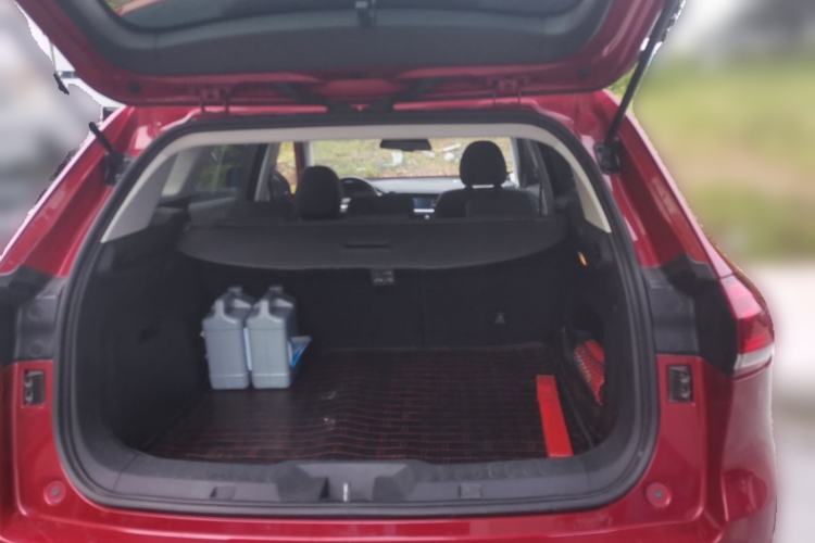 Used Haval H6 2017 Red-Label 1.3T Automatic Two-Wheel Drive Fashion Edition Trunk