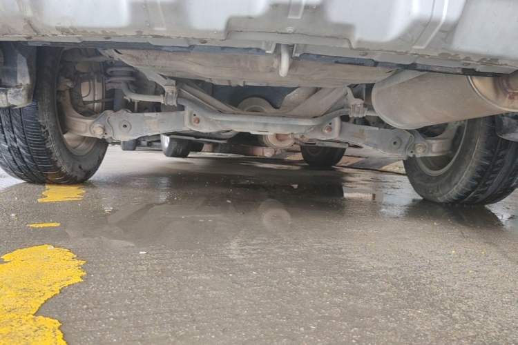 Used Haval H6 2017 Red-Label Sport Edition 1.5T Manual Two-Wheel Drive Elite Model Chassis Rear