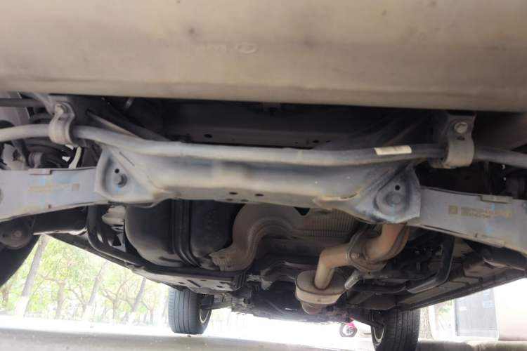 Used Haval H6 2017 Blue Label 2.0T Automatic Two-Wheel Drive Leading Model Chassis Rear