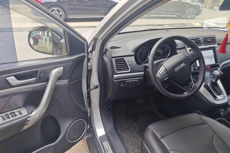 Used Haval H6 2017 Red-Label Sport Edition 1.5T Automatic Two-Wheel Drive Luxury Model Driver Seat