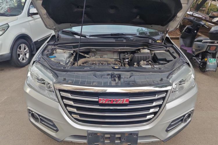 Used Haval H6 2017 Red-Label Sport Edition 1.5T Automatic Two-Wheel Drive Luxury Model Engine Bay