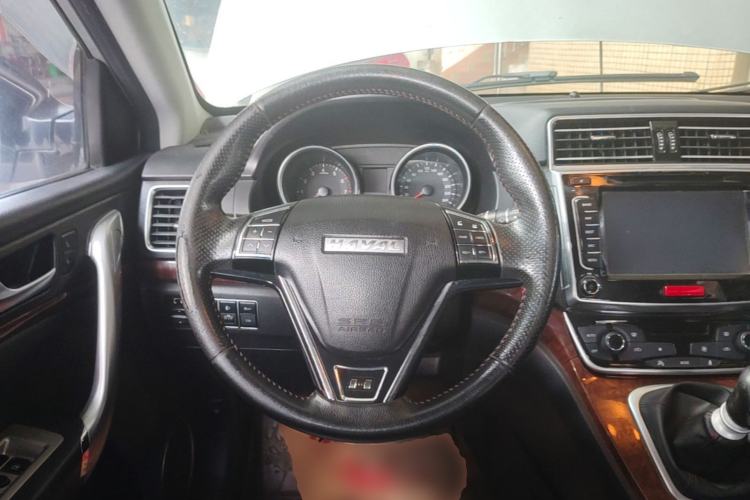 Used Haval H6 2017 Red-Label Sport Edition 1.5T Manual Two-Wheel Drive Elite Model Steering Wheel