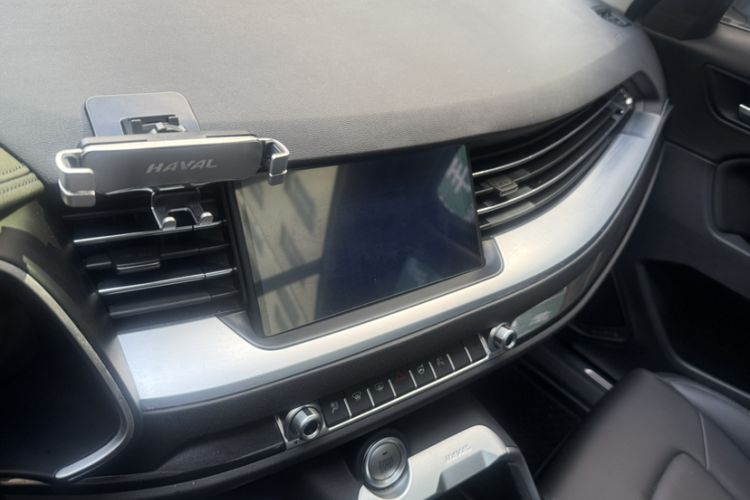 Used Haval H6 2017 Red-Label 1.5T Automatic Two-Wheel Drive Smart Edition Audio And AC Panel