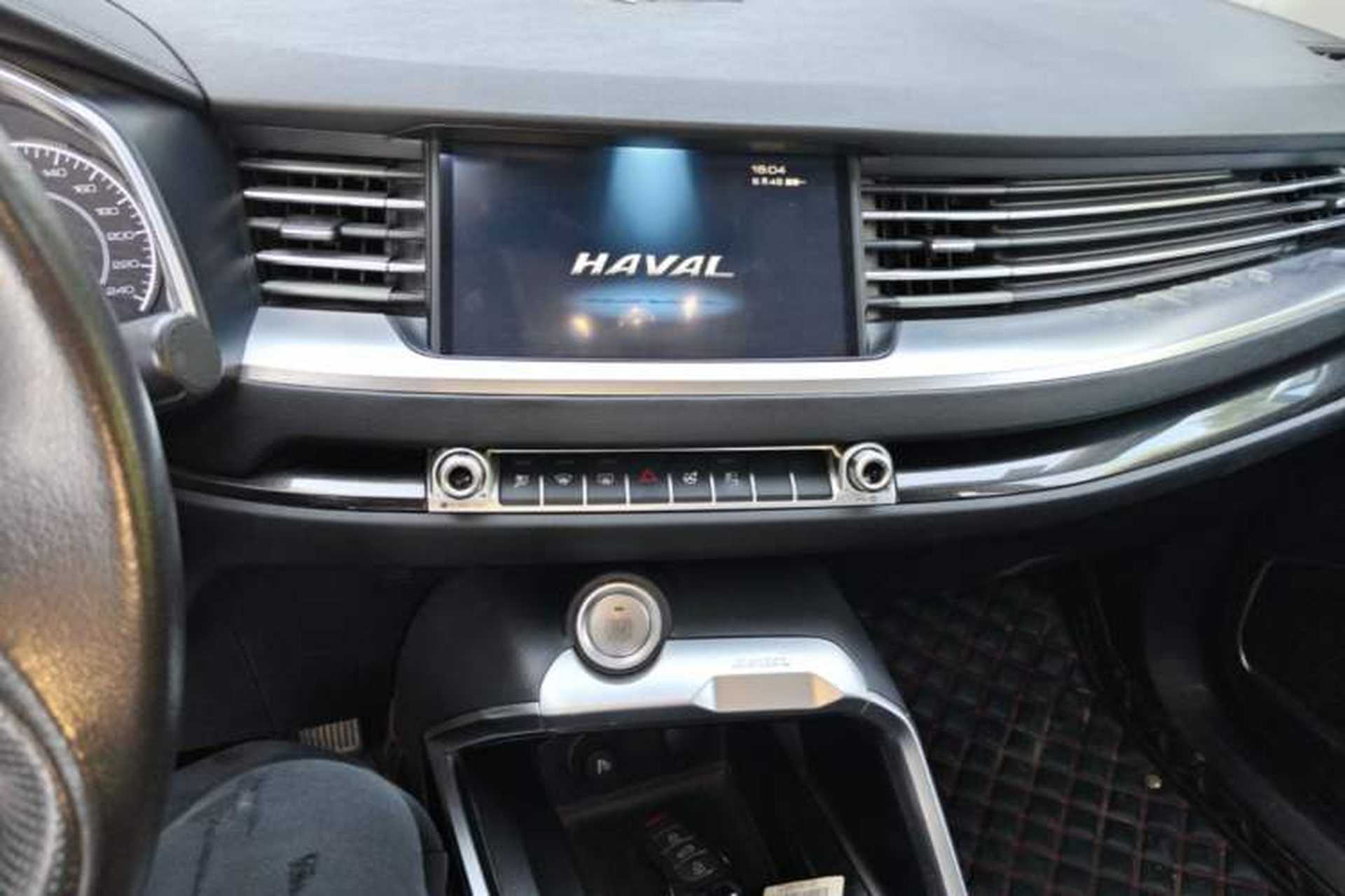 Used Haval H6 2017 Red-Label 1.5T Automatic Two-Wheel Drive Smart Edition Audio And AC Panel