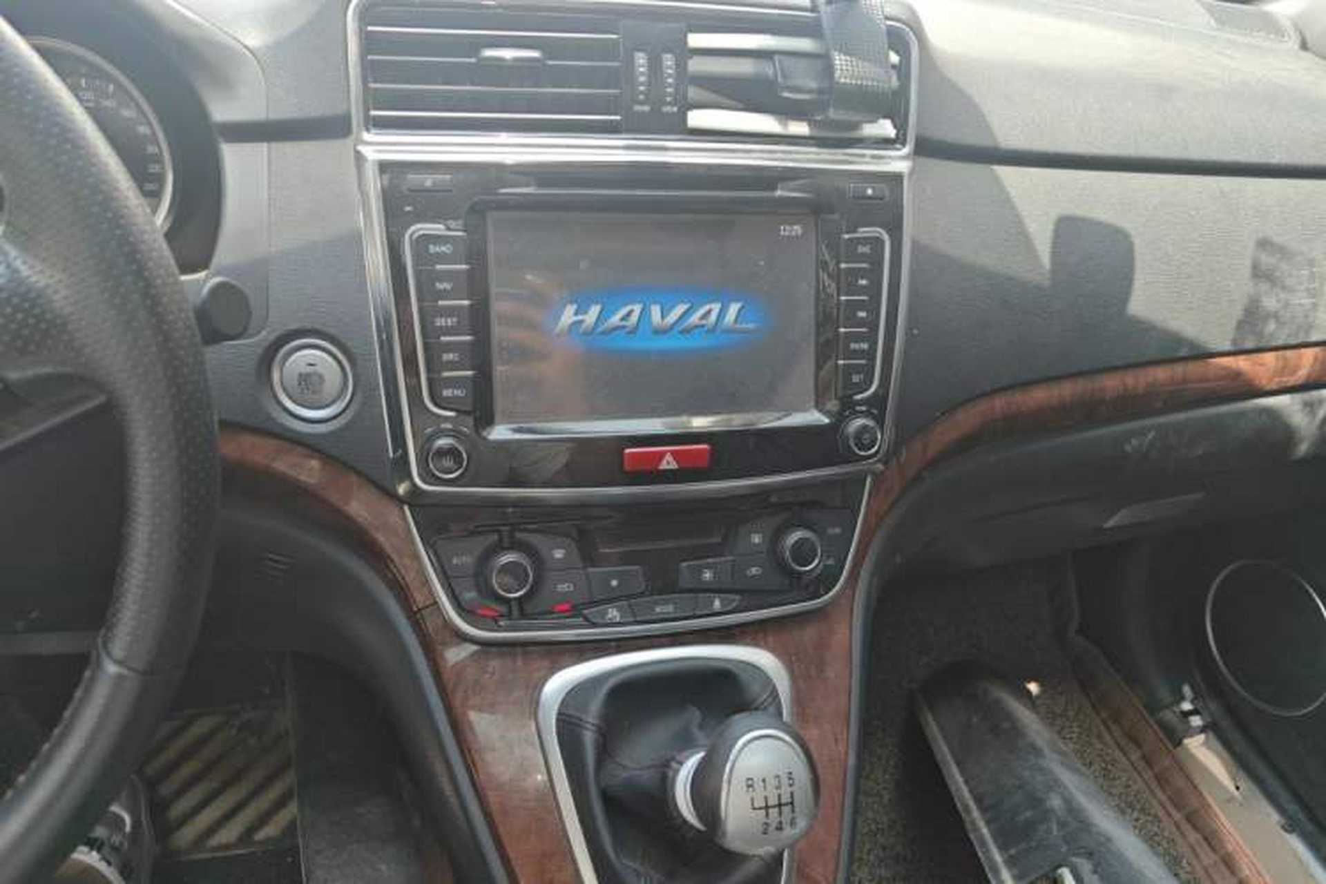 Used Haval H6 2017 Red-Label Sport Edition 1.5T Manual Two-Wheel Drive Elite Model Audio And AC Panel