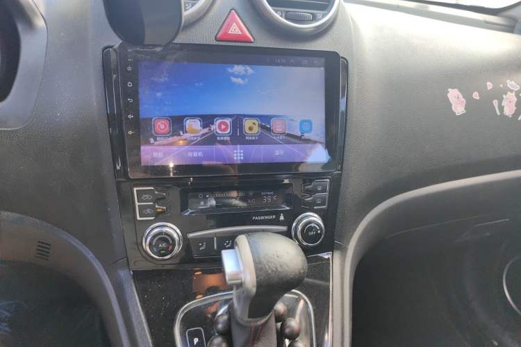 Used Haval H6 2017 Classic Edition 1.5T Automatic Two-Wheel Drive Urban Model Audio And AC Panel