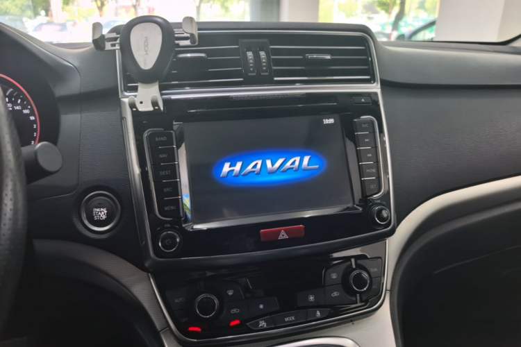 Used Haval H6 2017 Blue Label Sport Edition 1.5T Manual Two-Wheel Drive Elite Model Audio And AC Panel
