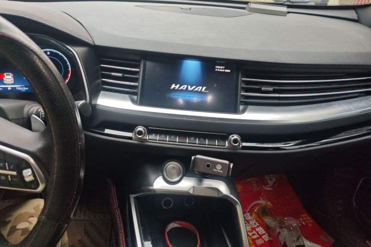 Used Haval H6 2017 Blue Label 2.0T Automatic Two-Wheel Drive Smart Edition Audio And AC Panel