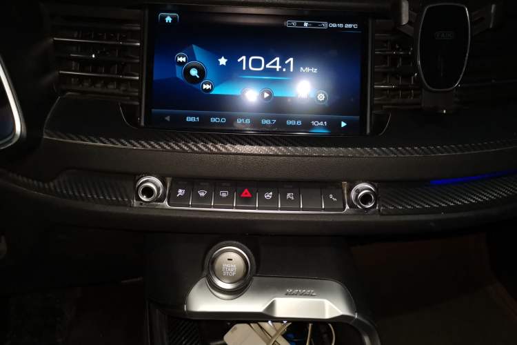 Used Haval H6 2017 Blue Label 2.0T Automatic Two-Wheel Drive Leading Model Audio And AC Panel