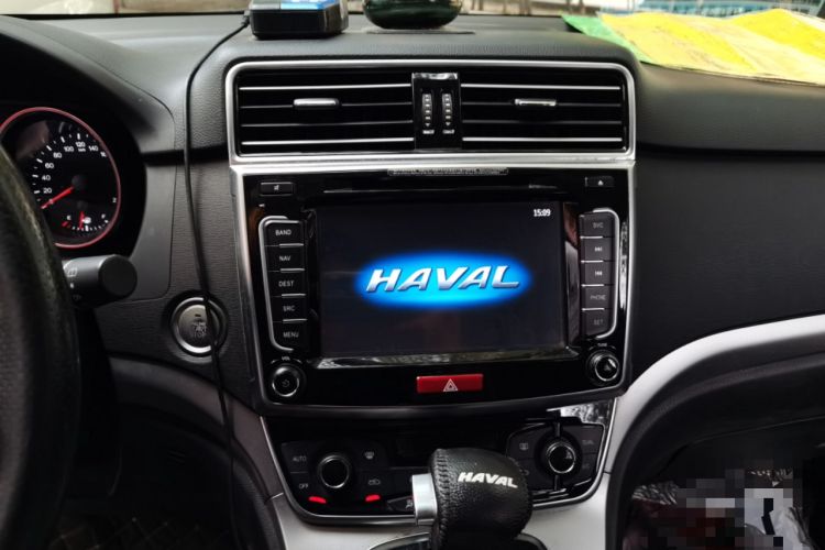 Used Haval H6 2017 Blue Label Sport Edition 1.5T Automatic Two-Wheel Drive Luxury Model Audio And AC Panel