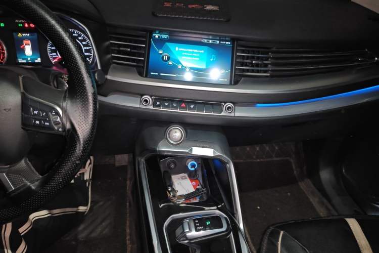 Used Haval H6 2017 Blue Label 2.0T Automatic Two-Wheel Drive Smart Edition Audio And AC Panel