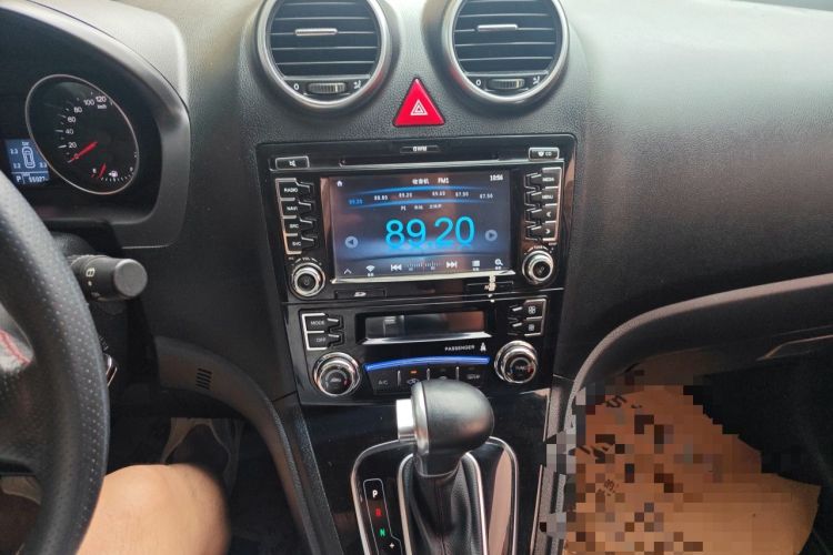 Used Haval H6 2017 Classic Edition 1.5T Automatic Two-Wheel Drive Elite Model Audio And AC Panel