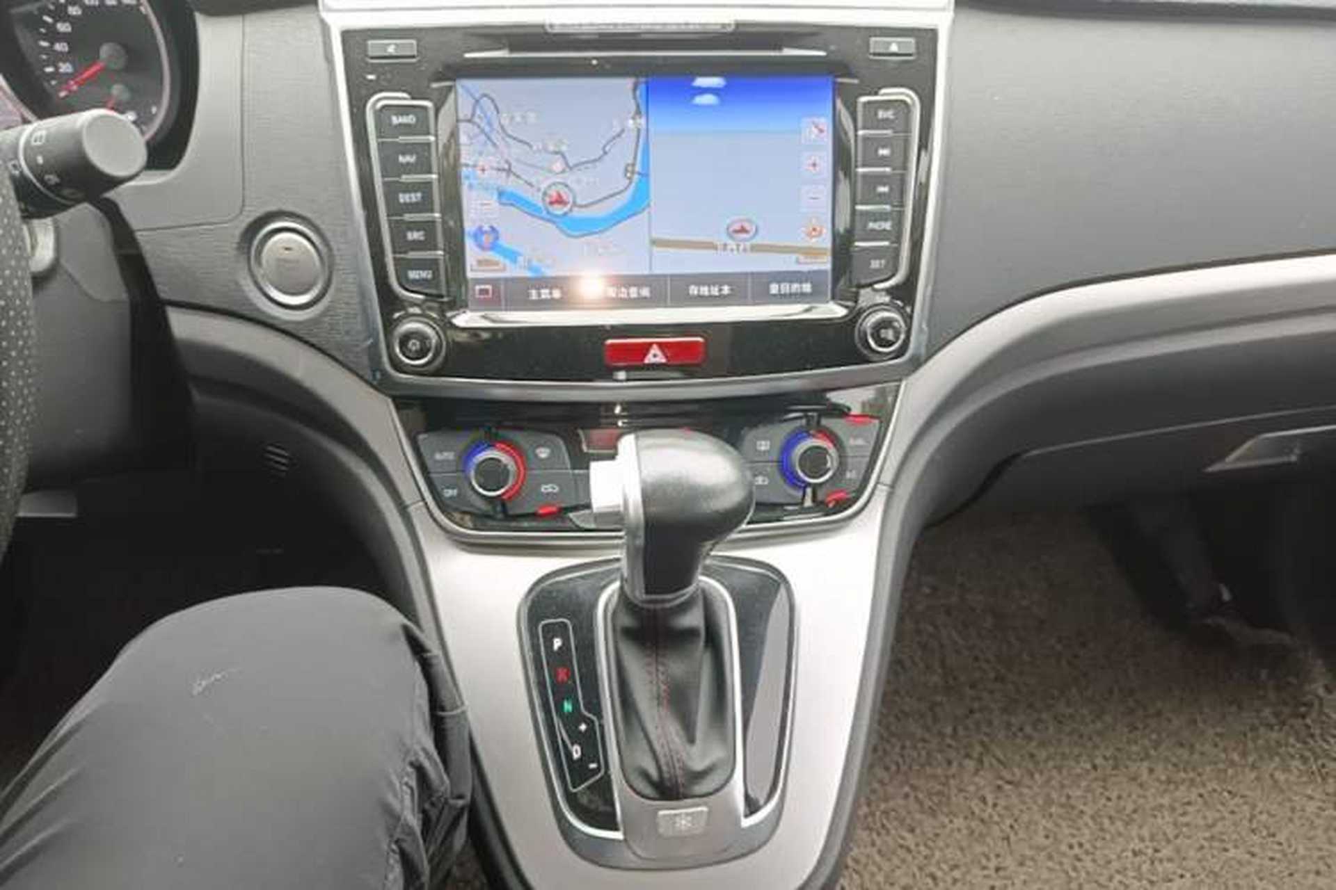 Used Haval H6 2017 Blue Label Sport Edition 1.5T Automatic Two-Wheel Drive Luxury Model Audio And AC Panel