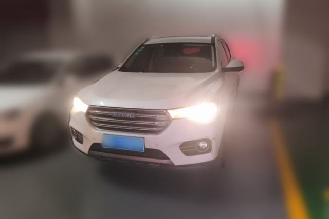 Used Haval H6 2017 Blue Label 1.5T Automatic Two-Wheel Drive ZhiShang Model