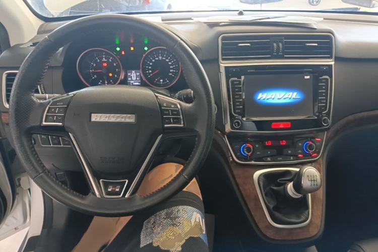 Used Haval H6 2017 Red-Label Sport Edition 1.5T Manual Two-Wheel Drive Elite Model Center Console