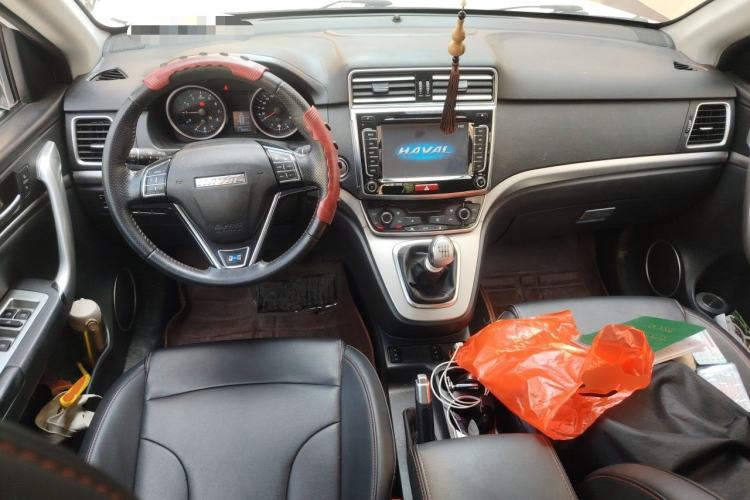 Used Haval H6 2017 Blue Label Sport Edition 1.5T Manual Two-Wheel Drive Elite Model Center Console