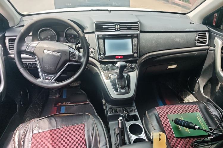 Used Haval H6 2017 Red-Label Sport Edition 1.5T Automatic Two-Wheel Drive Luxury Model Center Console