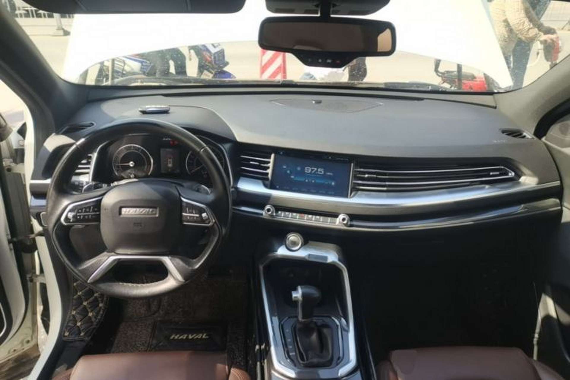 Used Haval H6 2017 Red-Label 1.5T Automatic Two-Wheel Drive Smart Edition Center Console