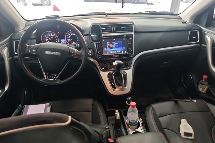 Used Haval H6 2017 Red-Label Sport Edition 1.5T Automatic Two-Wheel Drive Luxury Model Center Console