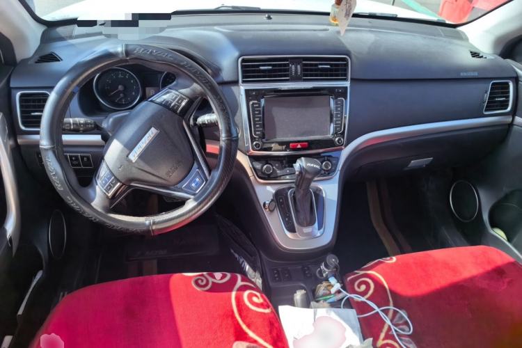 Used Haval H6 2017 Blue Label Sport Edition 1.5T Automatic Two-Wheel Drive Luxury Model Center Console