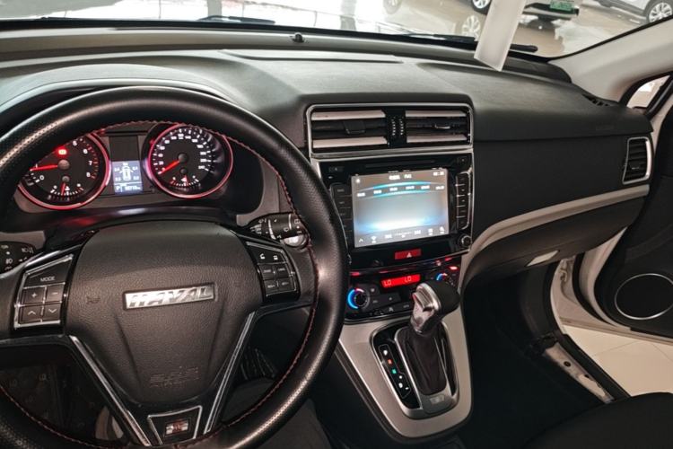 Used Haval H6 2017 Red-Label Sport Edition 1.5T Automatic Two-Wheel Drive Luxury Model Center Console