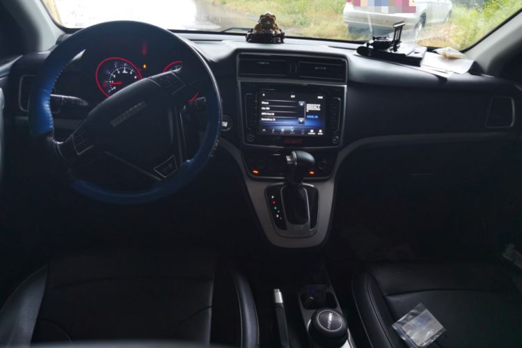 Used Haval H6 2017 Blue Label Sport Edition 1.5T Automatic Two-Wheel Drive Luxury Model Center Console