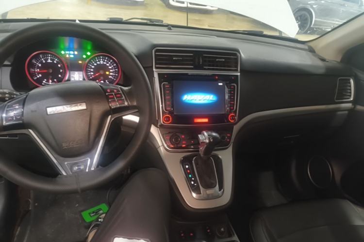 Used Haval H6 2017 Blue Label Sport Edition 1.5T Automatic Two-Wheel Drive Luxury Model Center Console