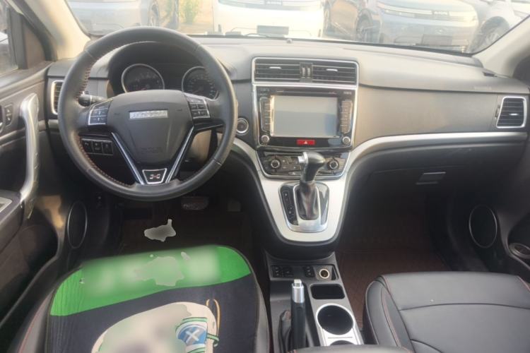 Used Haval H6 2017 Red-Label Sport Edition 1.5T Automatic Two-Wheel Drive Luxury Model Center Console