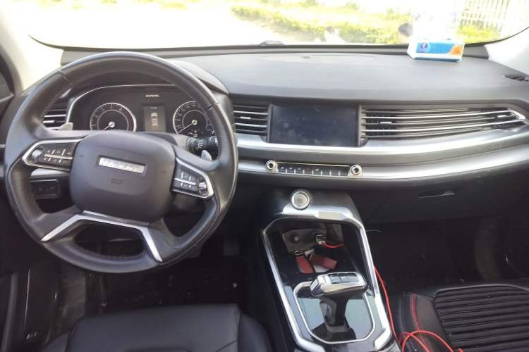 Used Haval H6 2017 Blue Label 2.0T Automatic Two-Wheel Drive Smart Edition Center Console