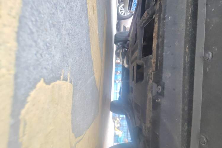 Used Haval H6 2017 Red Label 2.0T Automatic Two-Wheel Drive ZhiShang Model Chassis Front