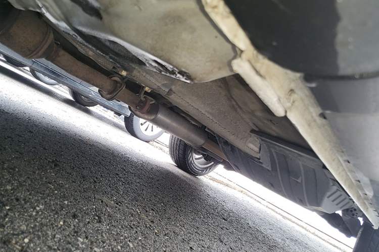 Used Haval H6 2017 Red Label 2.0T Automatic Two-Wheel Drive ZhiShang Model Chassis Front Left