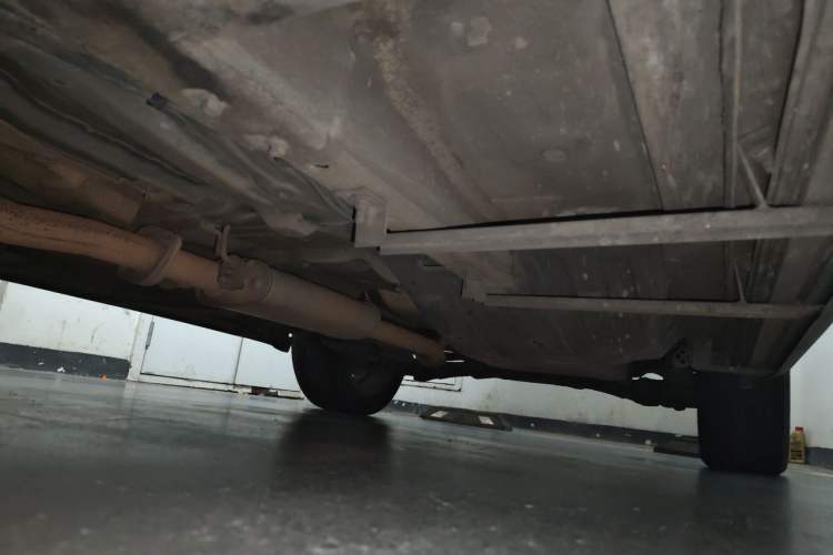 Used Haval H6 2017 Blue Label 1.5T Automatic Two-Wheel Drive ZhiShang Model Chassis Front Left