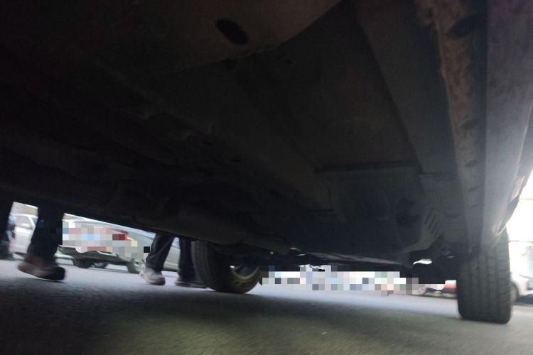 Used Haval H6 2017 Red Label 2.0T Automatic Two-Wheel Drive ZhiShang Model Chassis Front Left