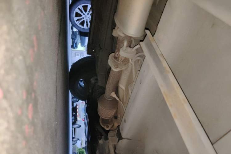 Used Haval H6 2017 Red Label 2.0T Automatic Two-Wheel Drive ZhiShang Model Chassis Front Right