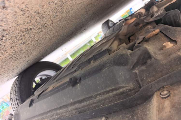 Used Haval H6 2017 Blue Label 1.5T Automatic Two-Wheel Drive ZhiShang Model Chassis Front Right