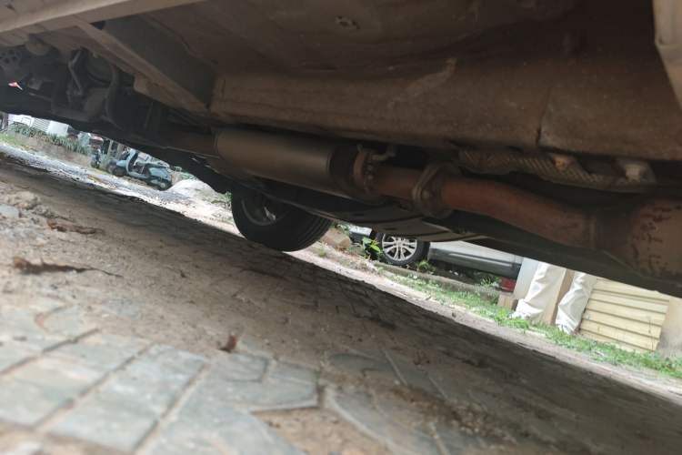 Used Haval H6 2017 Blue Label 1.5T Automatic Two-Wheel Drive ZhiShang Model Chassis Front Right