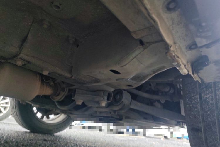 Used Haval H6 2017 Blue Label 2.0T Automatic Two-Wheel Drive Smart Edition Chassis Front Right