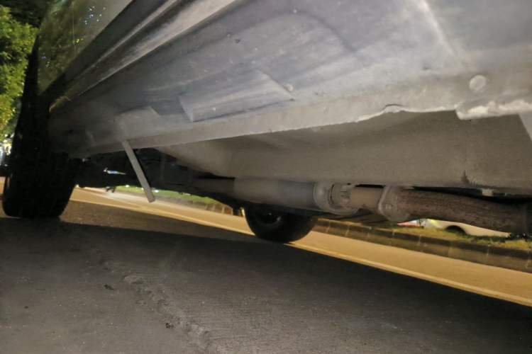 Used Haval H6 2017 Blue Label 1.5T Automatic Two-Wheel Drive ZhiShang Model Chassis Front Right