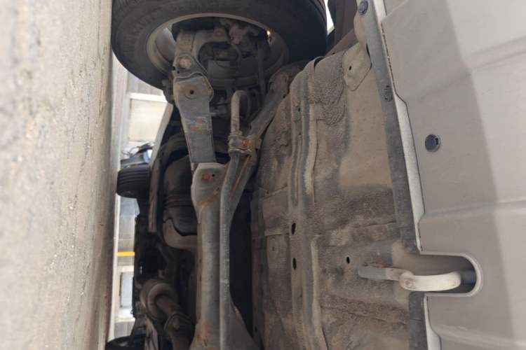 Used Haval H6 2017 Classic Edition 1.5T Automatic Two-Wheel Drive Elite Model Chassis Rear