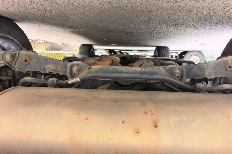 Used Haval H6 2017 Blue Label 1.5T Automatic Two-Wheel Drive ZhiShang Model Chassis Rear