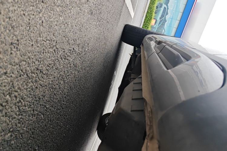 Used Haval H6 2017 Red Label 2.0T Automatic Two-Wheel Drive ZhiShang Model Chassis Rear Left