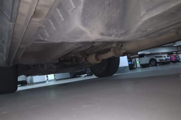 Used Haval H6 2017 Blue Label 2.0T Automatic Two-Wheel Drive Smart Edition Chassis Rear Left