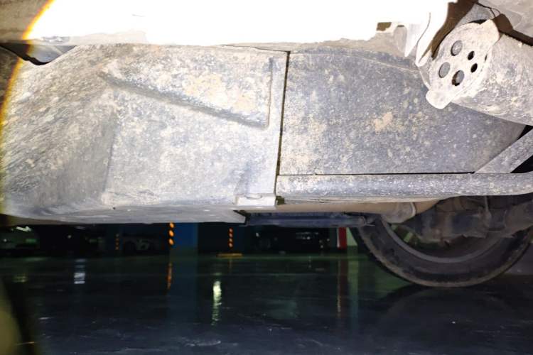Used Haval H6 2017 Red-Label 1.3T Automatic Two-Wheel Drive ZhiShang Model Chassis Rear Left